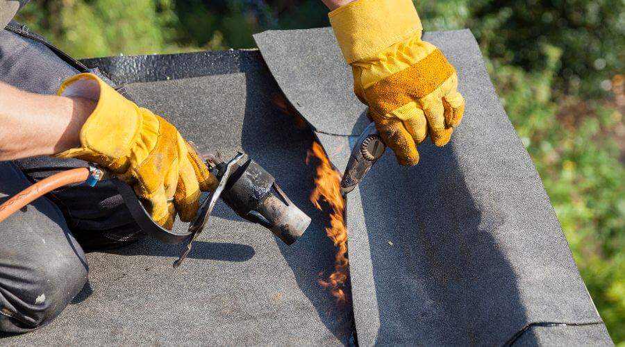 Expert flood damage restoration services in Saint Johns, OH